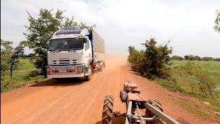 Using the Kubota RT 140 speed on gravel roads travels fast