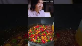 张嘉译嫌弃老婆做饭不好吃，老婆现场给他做了份麻辣香锅！