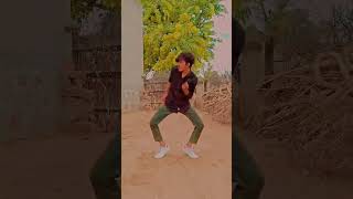 ishare Tere song #trending #shorts #dance #viral #public #akdancer