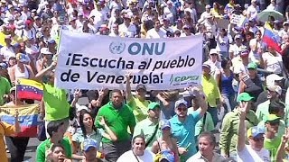 Venezuela conmemora más dividida que nunca el aniversario de la muerte de Chávez