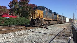 AFTER CSX M410 PASSED CSX M453 WAS WORKING IN THE YARD COLLECTING MORE FREIGHT CARS WITH CSX 3161