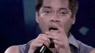 Kahit Isang Saglit - MARTIN NIEVERA (Live Concert)