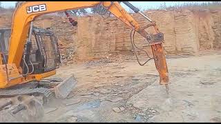 SV80 Super Hydraulic Breaker installed in JCB JS81 : Primary Rock Breaking.