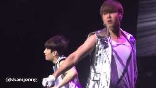 [HD FANCAM] 130705 TVXQ - Humanoids @ Catch Me World Tour in LA