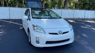 2010 Toyota Prius III Hatchback White