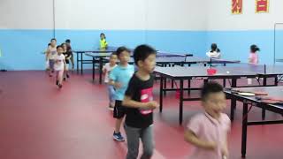 Pelatiahan tenis meja anak anak di china