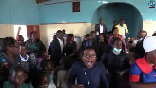 Munoshamisa Imi Messiah - Mr \u0026  Mrs Chirinda with The Worshippers | Matututu | Murewa |