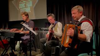 Scottish accordion music live clip of Margaret's Waltz