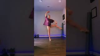 Living my lyrical fantasy #lyrical #pirouettes #dancer #turning #dancetechnique
