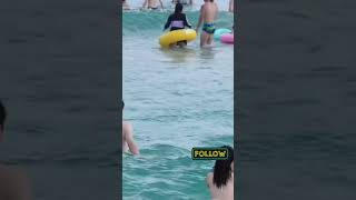 海边摄影走光光 - Beach Drama Caught On Camera - You Won't Believe What Happens Next