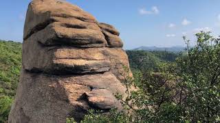 王子ヶ岳からの絶景　岡山　にこにこ岩