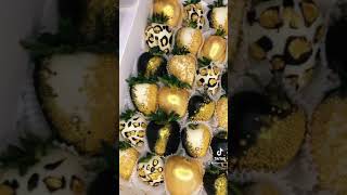 Chocolate dipped strawberries 🍓 Leopard Theme😍😍😍