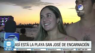 Paraguayos disfrutan de la playa San José de Encarnación.