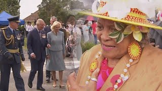 Niuean woman gifts ‘King’ sized bed sheet to Camilla and “Charlie’ at Auckland ceremony