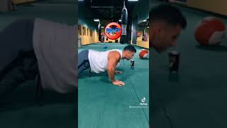 THIS IS HOW TO FIX SHOULDER PAIN WITH PUSHUPS!!
