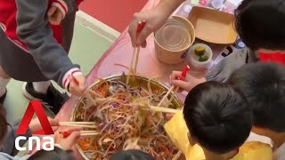 New Singapore record set for most number of people doing Lo Hei recitations