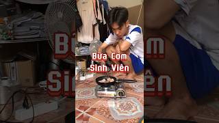 Nấu bữa cơm sinh viên ăn nguyên ngày mà chưa tới 40k #nhathuyofficial #shorts