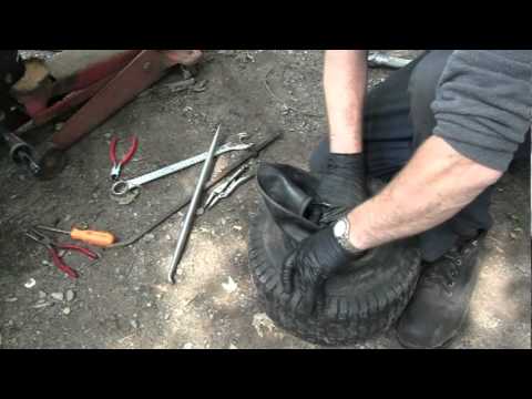 How to put an innertube in a tire.mp4 How to put an innertube in a tire.mp4