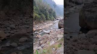 Bindu l Transparent, cold water of Jaldhaka river l The pleasant weather of Kalimpong l Subscribe