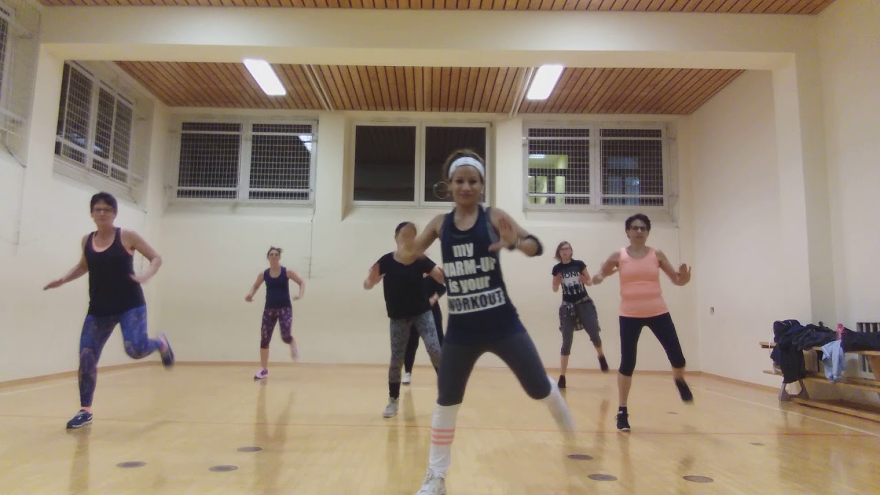 ZUMBA® Fitness DANCE WARM UP- DJ Remix - YouTube