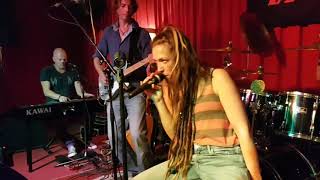 Delicious Surprise plays Monkey back (tribute to Beth Hart)