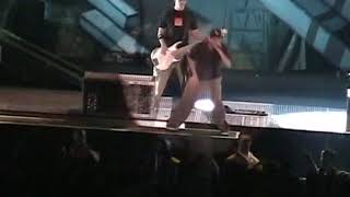 Linkin Park - It's Goin' Down (Inglewood, CA - Meteora World Tour 2004)