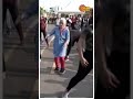 சிறுவர்கள் இளைஞர்களுக்கு ஈடாக மாஸாக டான்ஸ் ஆடிய பாட்டி grandmother s extraordinary dance