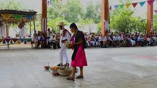 Hermosa presentación de danza tradicional | HUASTECA