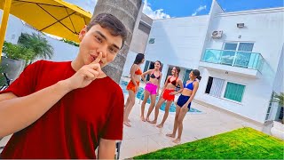 Flagrei o Jorge Espionando As Meninas Na Piscina…