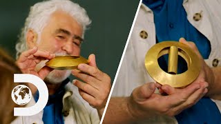 Archaeologists BAFFLED By A Mysterious Bracelet That Has No Signs Of Being Welded | Hunting Atlantis