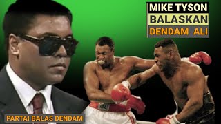 Keganasan Mike Tyson Balaskan Dendam Muhammad Ali