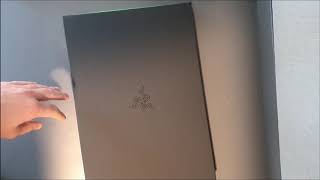 Razer Blade 15 - 1660ti + i7-9750h (Unboxing) (October 2019)