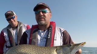 Walleye Fishing Tactics with PROS Kyle Agre & Scott Brewer | Lund Boats