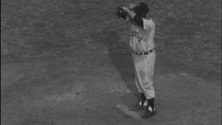 09/30/54 New York: Giants take second game