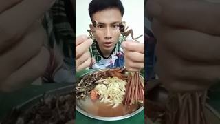 ตำบักหุ่งกินกับทอดเขียดอีโม้แห้งพระเอกของงานปีกไก่ทอดกะมีเด้อ