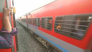 Amazing train crossing | 12368 Vikramshila sf express vs 15955 Brahmaputra Mail