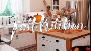 Cozy Autumn Kitchen | EARLY FALL Clean and Decorate with Me 2024