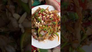 ตำตีนไก่ สูตรชาวไทลื้อ สิบสองปันนา ของกินบ้านๆ 西双版纳 Tailue Xishuangbanna Life Diary