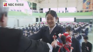 卒業生はマスクなしで出席　長崎県内の公立中学校で卒業式