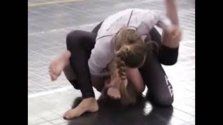 Another foot on face #footonface #grappling #jiujitsu #girlsjiujitsu