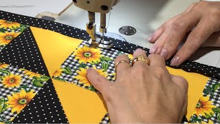 TAPETE de RETALHOS Muito Fácil de COSTURAR em PATCHWORK só com QUADRADOS