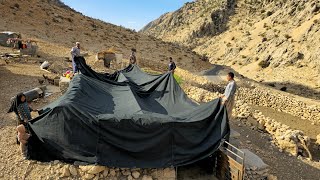 IRAN nomadic life | covering the roof of the sheep from the autumn cold in the mountains❄️🐐🐑🐏