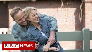 Final Neighbours episode airs in Australia after 37 years - BBC News