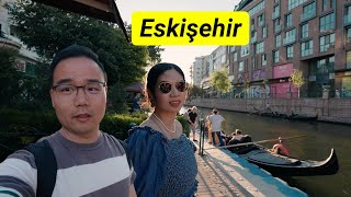 Eskişehir｜土耳其版威尼斯，品尝美味的大煎饺（Çi Börek），偶遇网红小猫咪