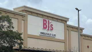 BJs Small Shop and Book Check!