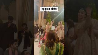 Urwa dance for sister mawra hocane at her shadi viral new #mawrahocane #ameergilani #rajabfamily