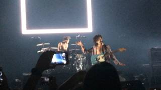 150124 The 1975 - Settle Down