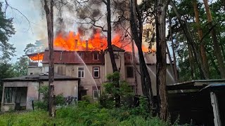 Pożar dawnego pensjonatu przy Reymonta w Otwocku