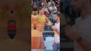 ¡Increíble! Baile sorpresa de jugadora de voleibol #volleyball #short #baile