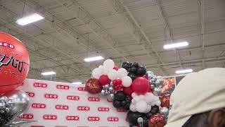 H-E-B Donates $500K for Basketball Courts